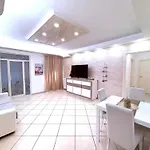 Magnolia House